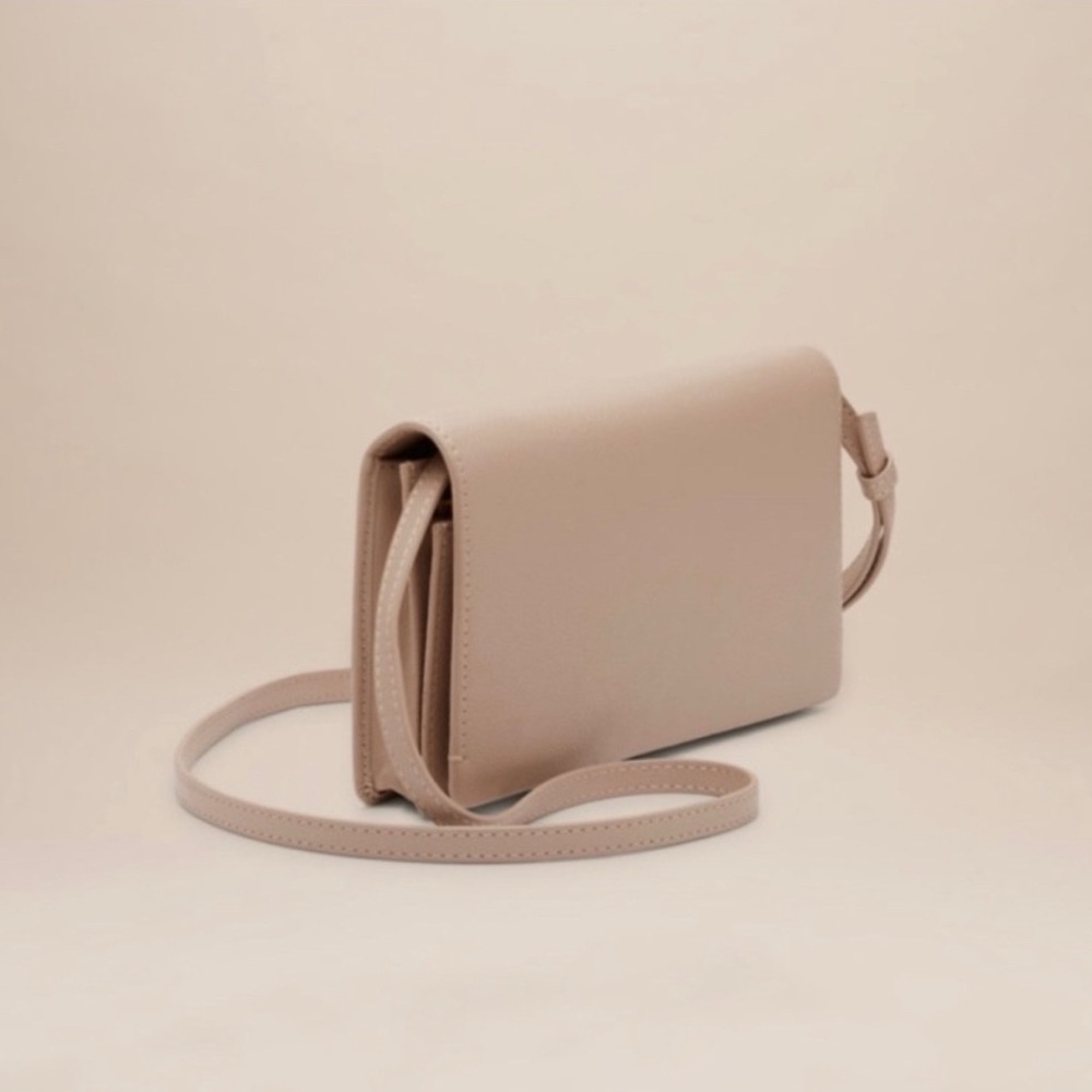 Aritzia Babaton taupe Emile leather crossbody NWT